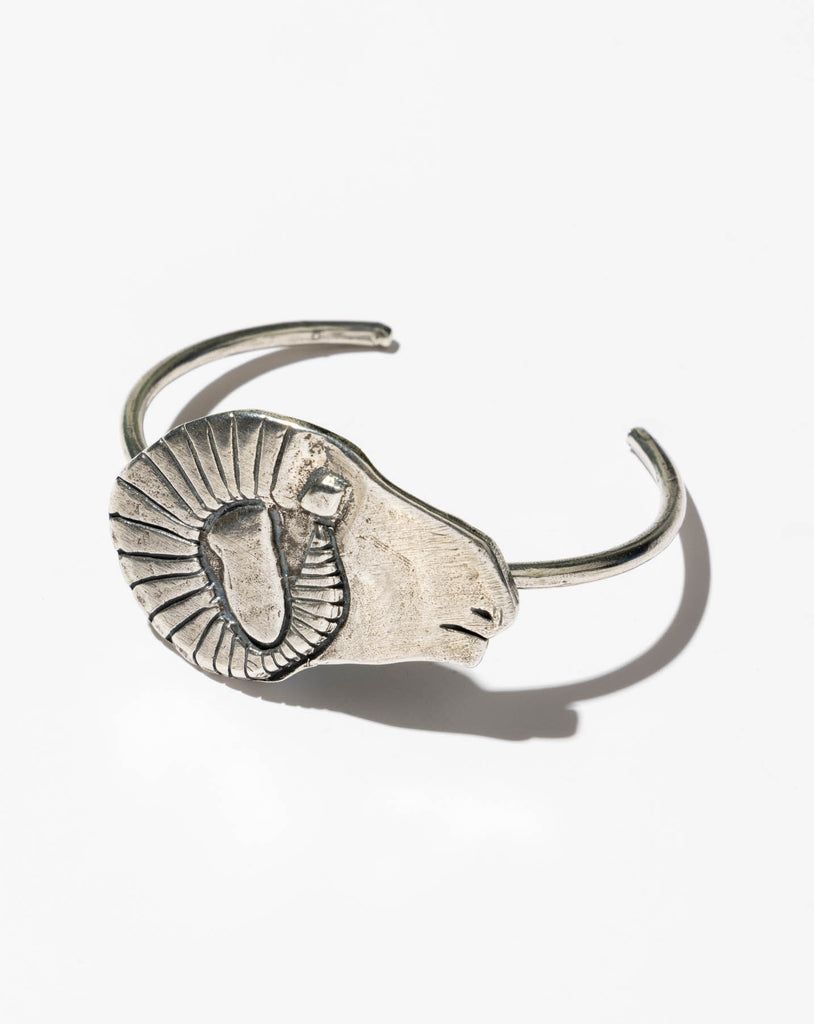 Brazalete Ladoum