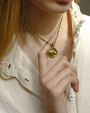 Collar Wisdom and Luck . Cadena